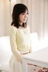 Asian Sweetie Shiori Yamate Reveals Her Hot Breasts And Sucks A Dong In A Car